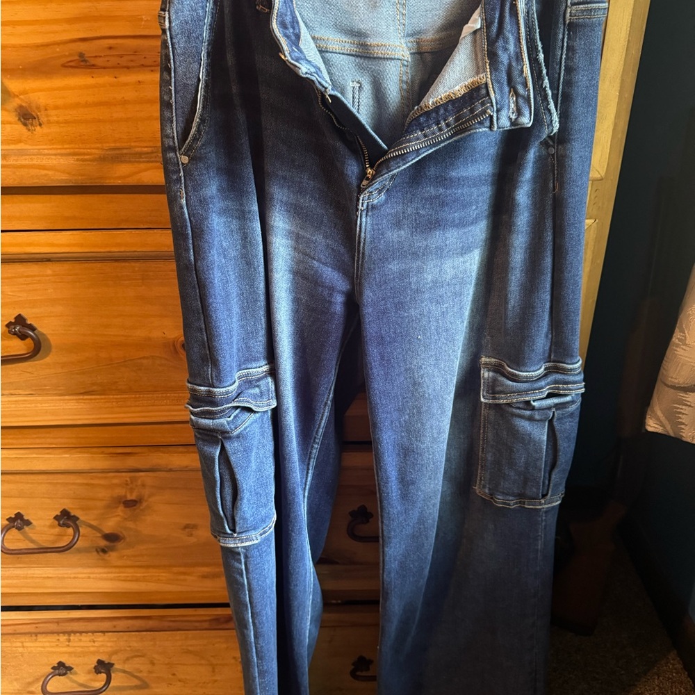 Dark Blue Wide-Leg Cargo Jeans for Women